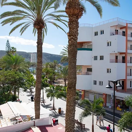 شقة 211 Cristianos First Sea Line, Swimming Pool *