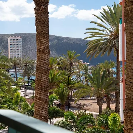 211 Cristianos First Sea Line, Swimming Pool *