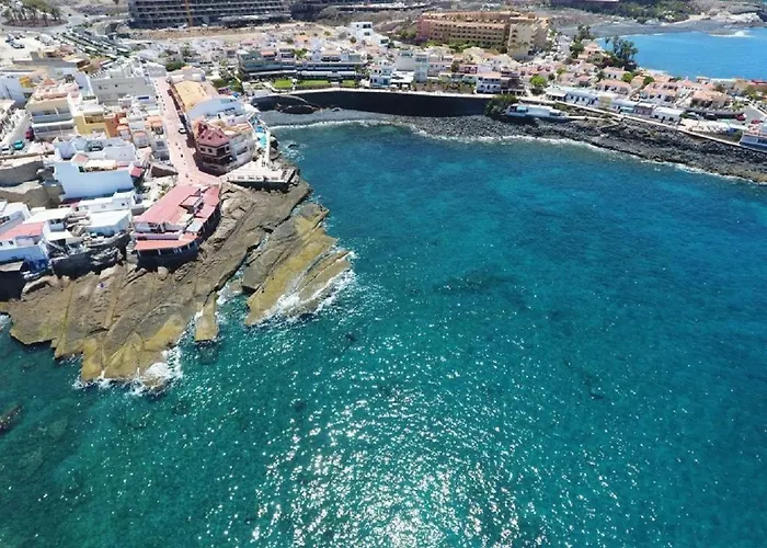 211 Cristianos First Sea Line, Swimming Pool Apartment Los Cristianos (Tenerife)